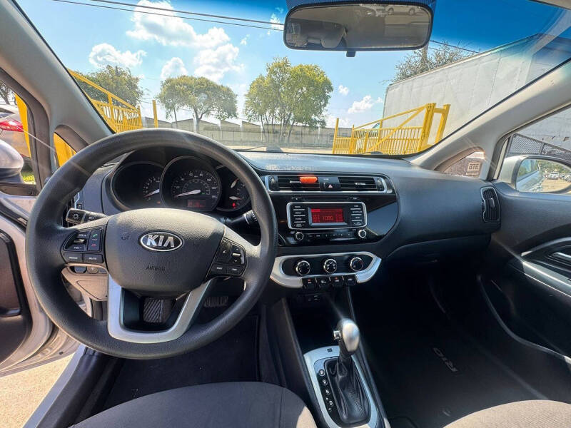 2017 Kia Rio LX