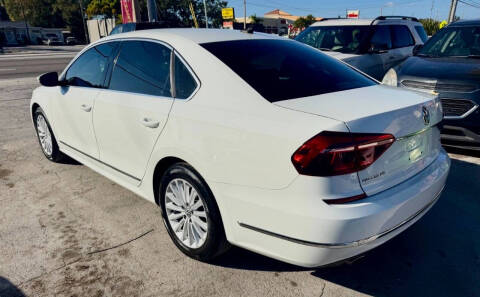 2017 Volkswagen Passat 1.8T SE