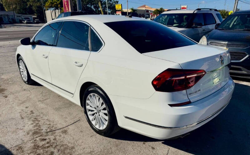 2017 Volkswagen Passat 1.8T SE