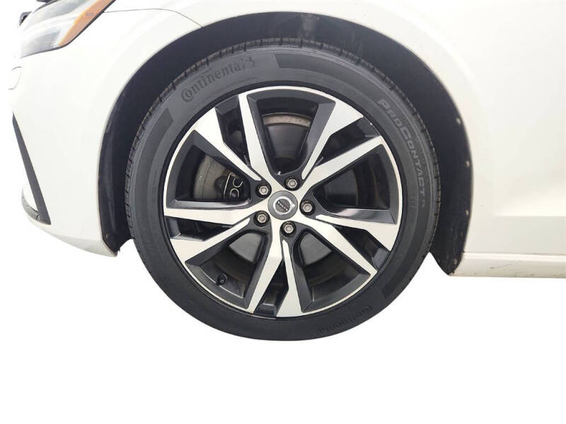 2019 Volvo S60 T6 R-Design