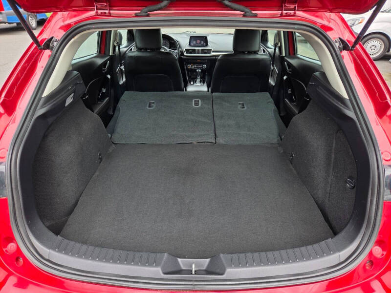2018 Mazda MAZDA3 Touring