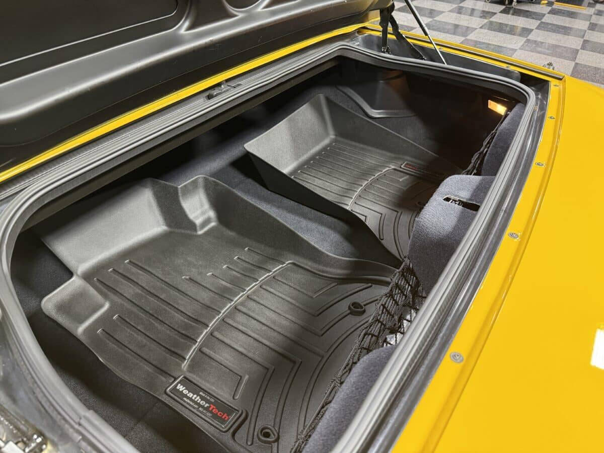 2004 Chevrolet Corvette 81