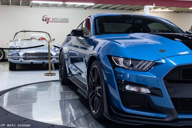 2020 Ford Mustang 13