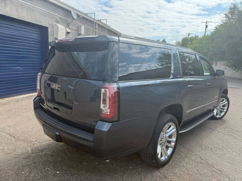 2020 GMC Yukon XL SLT