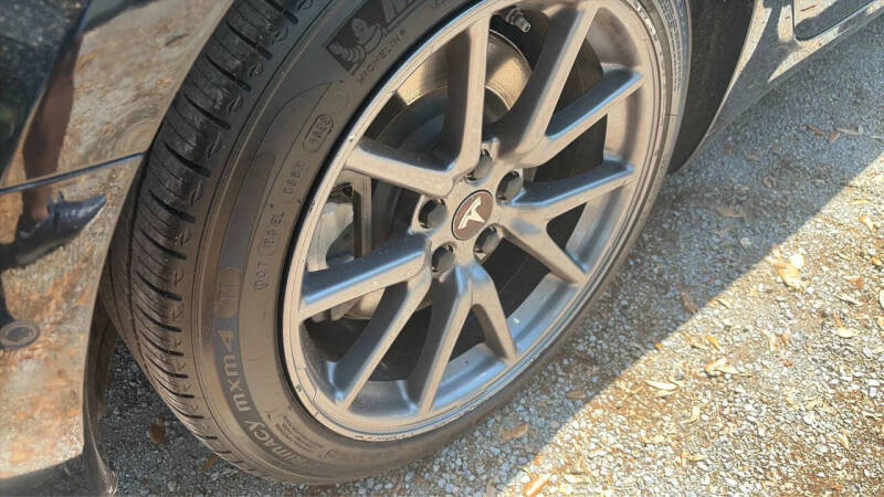 2020 Tesla Model 3 Long Range