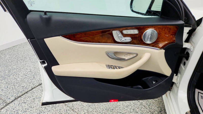 2017 Mercedes-Benz E-Class E 300 4MATIC