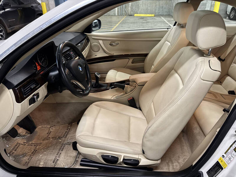 2012 BMW 3 Series 328i