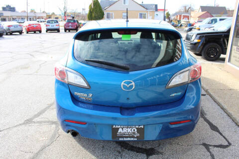 2012 Mazda MAZDA3 i Touring