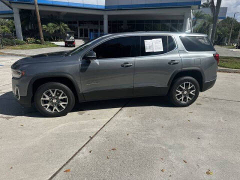 2022 GMC Acadia SLE