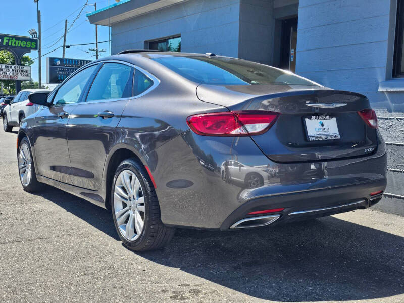 2015 Chrysler 200 Limited