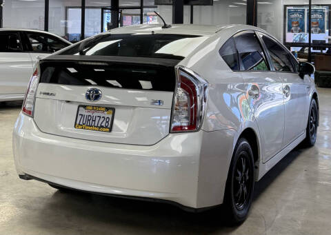 2013 Toyota Prius Two