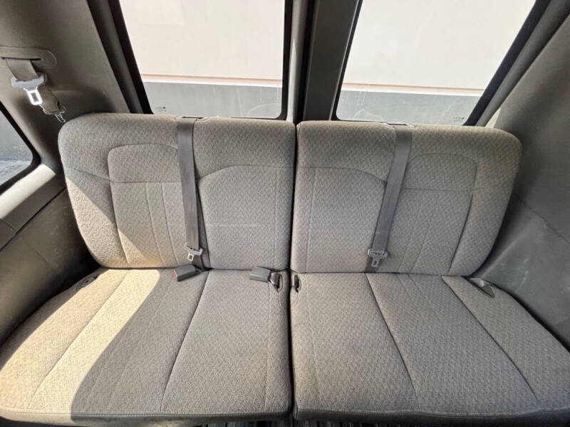 2017 Chevrolet Express LT 3500