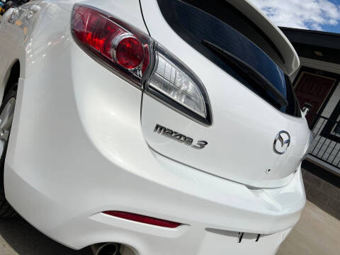 2013 Mazda MAZDA3 i Touring