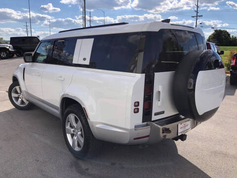 2023 Land Rover Defender 130 First Edition