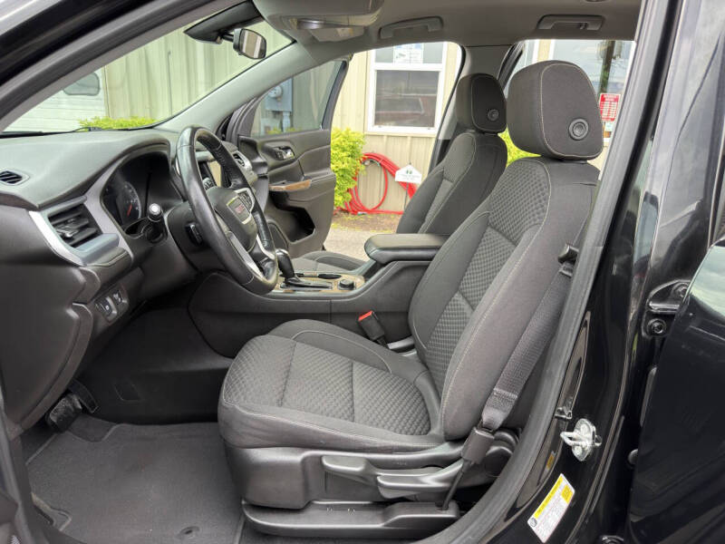 2018 GMC Acadia SLE-1