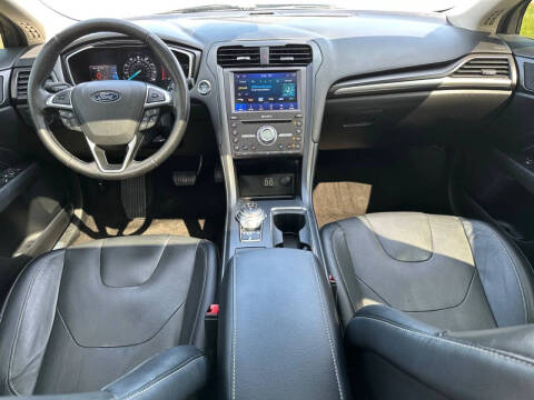 2020 Ford Fusion Titanium