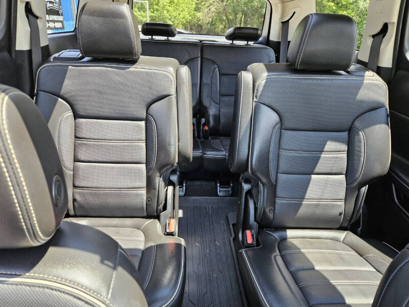 2020 GMC Acadia Denali