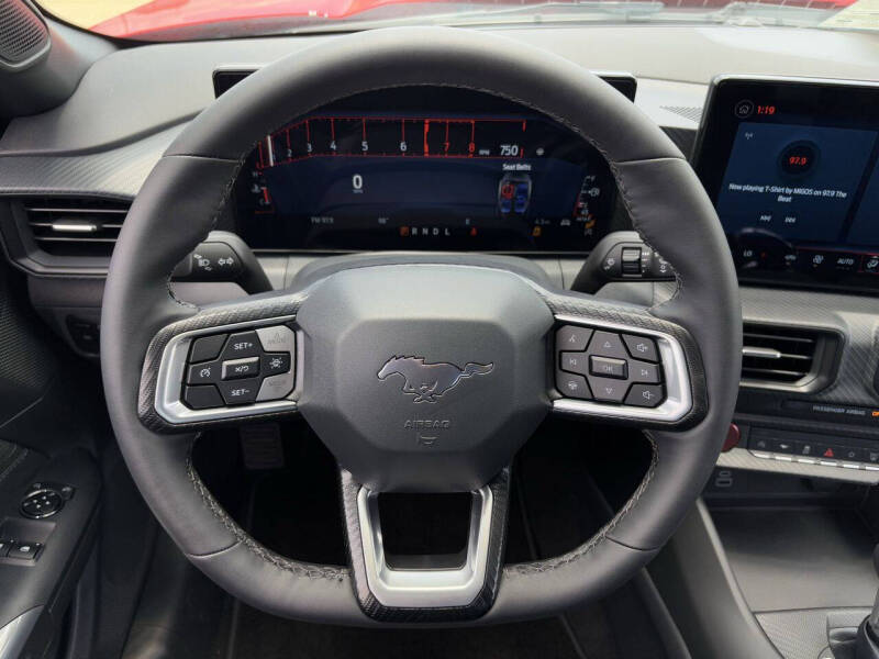 2025 Ford Mustang EcoBoost