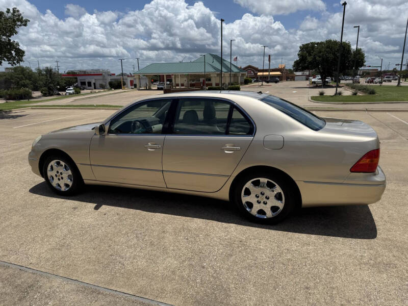 2001 Lexus LS 430