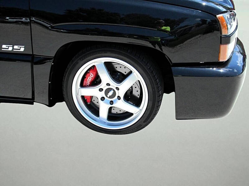 2004 Chevrolet Silverado 1500 SS