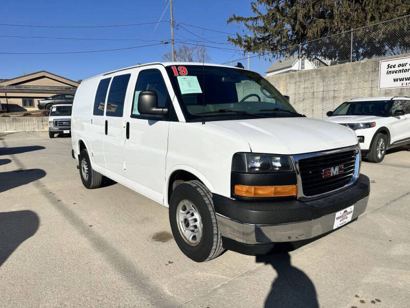 2019 GMC Savana 2500