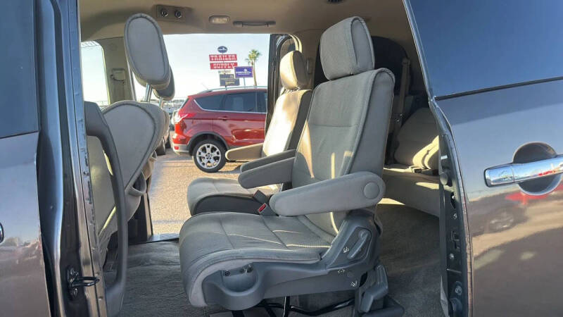 2009 Nissan Quest