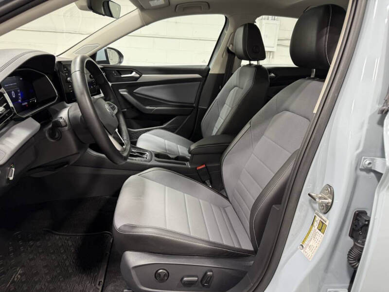 2025 Volkswagen Jetta SE