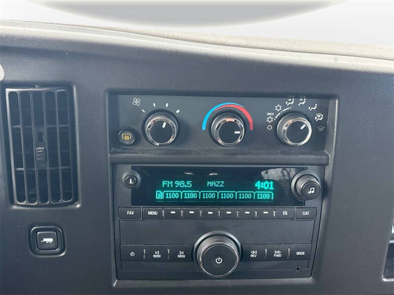 2022 Chevrolet Express LT 3500