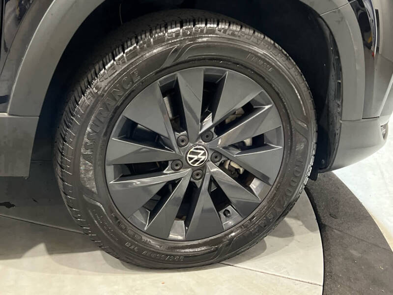 2022 Volkswagen Taos S 4Motion