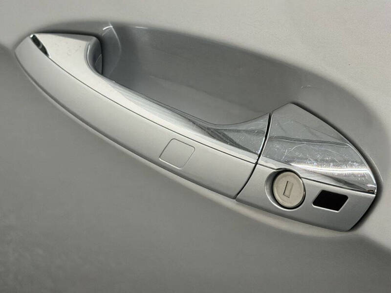 2011 Mercedes-Benz E-Class