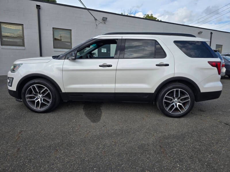 2016 Ford Explorer Sport