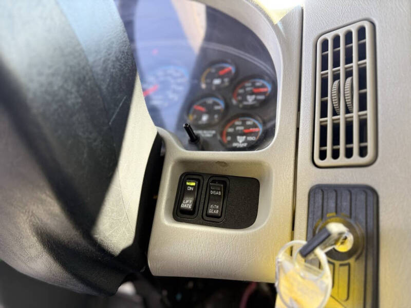 2019 International DuraStar 4300