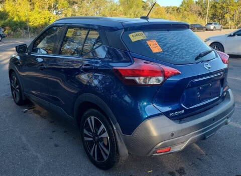 2019 Nissan Kicks S
