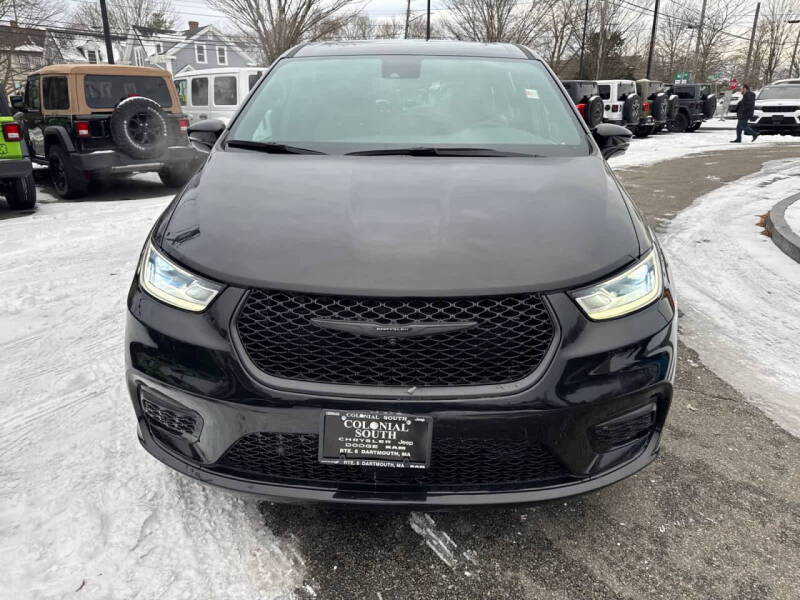 2023 Chrysler Pacifica Plug-In Hybrid Limited
