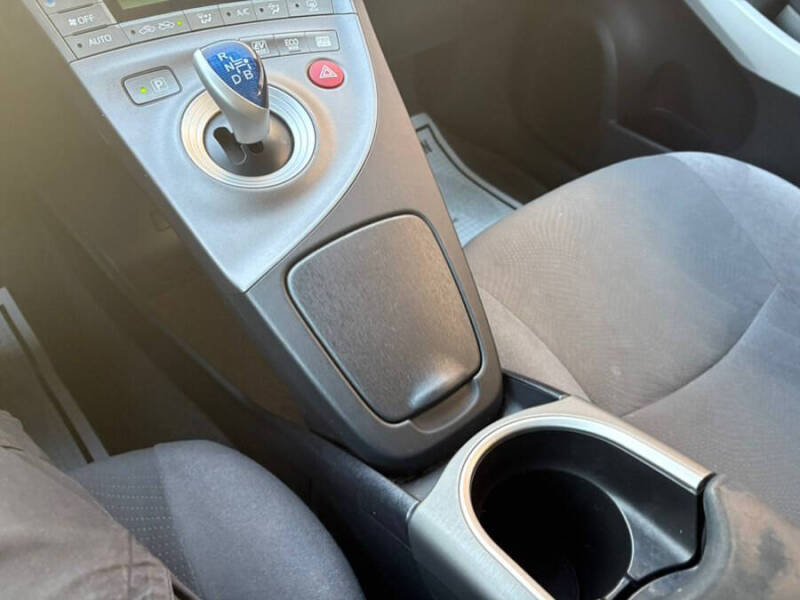 2012 Toyota Prius Two