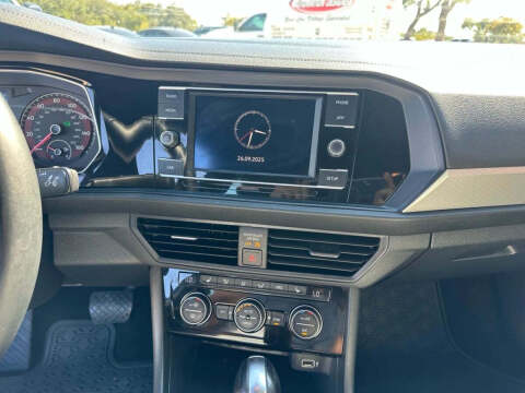 2019 Volkswagen Jetta SE