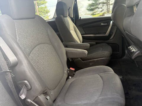 2011 GMC Acadia SLE