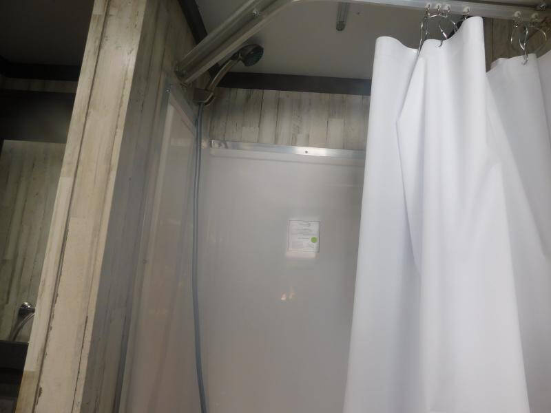 2025 Cargo Mate Eliminator SS 34' Full Bathroo