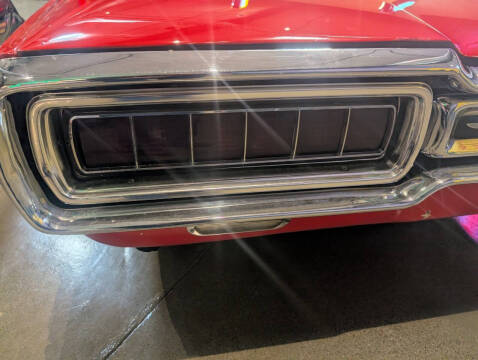 1965 Ford Thunderbird