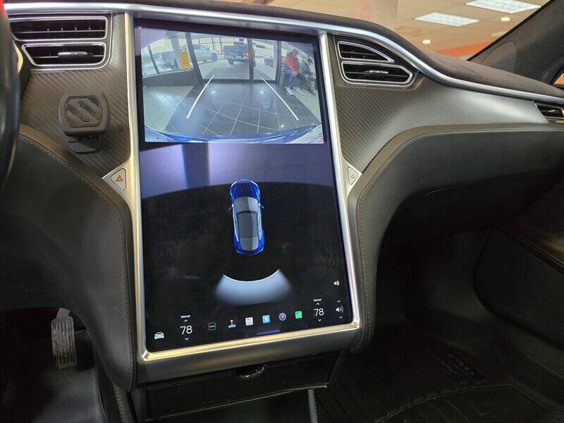 2015 Tesla Model S 70D