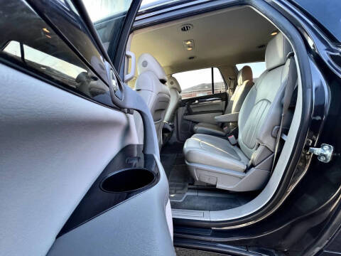2017 Buick Enclave Leather