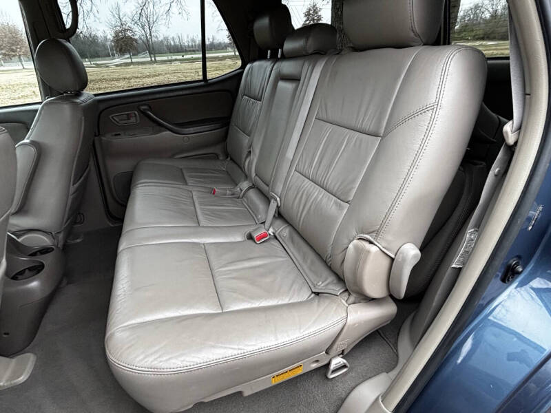 2007 Toyota Sequoia SR5