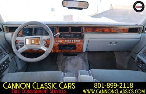 1984 Lincoln Town Car Signature