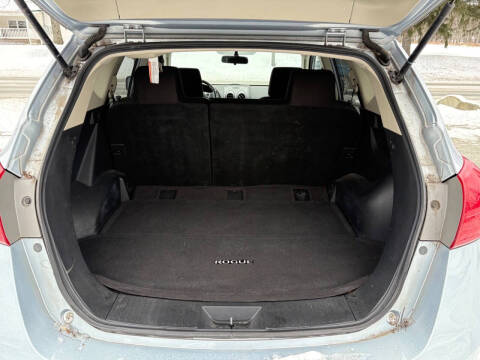 2013 Nissan Rogue SV w/SL Package