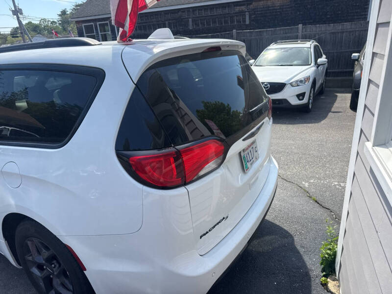 2019 Chrysler Pacifica Touring L Plus