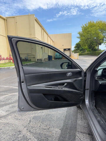 2021 Hyundai Elantra