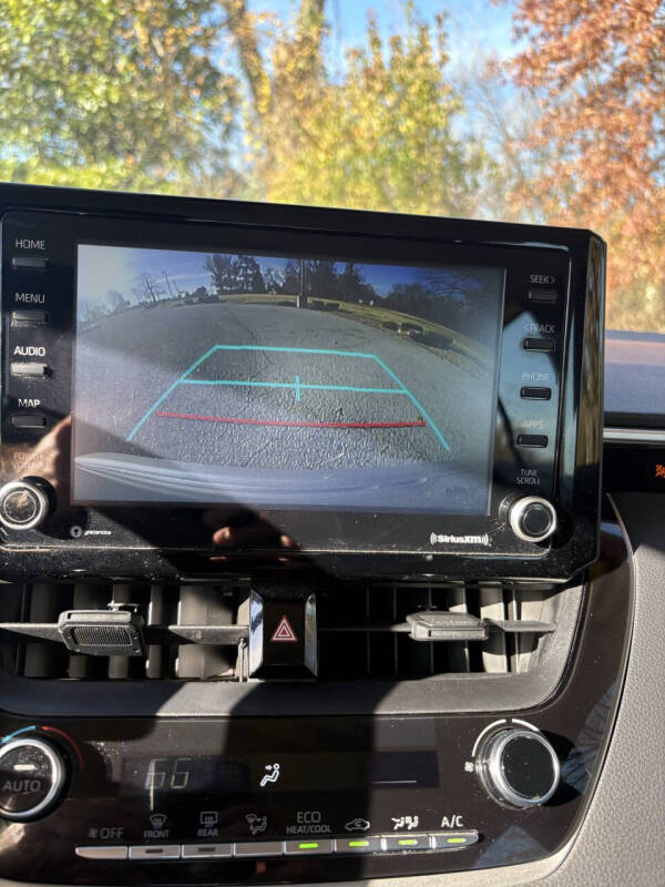 2022 Toyota Corolla Hybrid LE