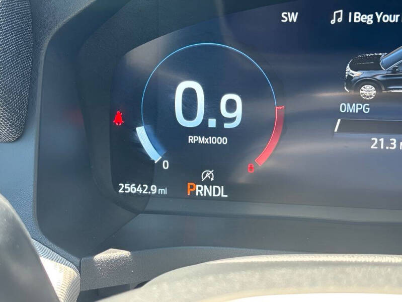2025 Ford Explorer Active
