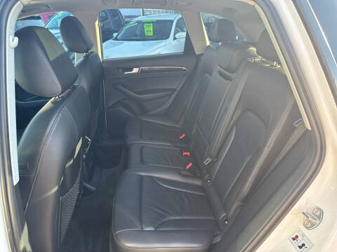 2015 Audi Q5 2.0T quattro Premium