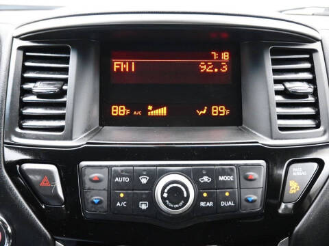 2015 Nissan Pathfinder